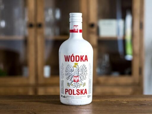 10 лучших польских брендов водки в 2026 году: что купить в Польше